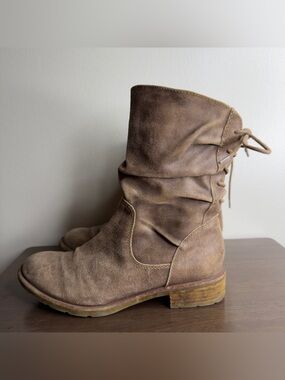 Sofft Sharnell Brown Leather Low Slouch Boots Sz 8.5 Womens